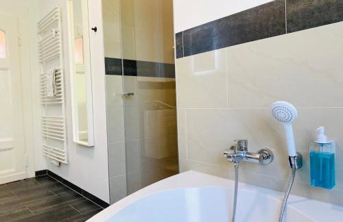 Moderne Apartments I zentral I großer Parkplatz - Foto 20