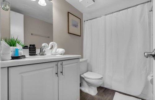 Stylish 2BR in North Miami with Free Parking - Foto 14