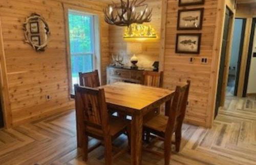 Cozy Cabin Retreat for Your Perfect Getaway - Foto 17