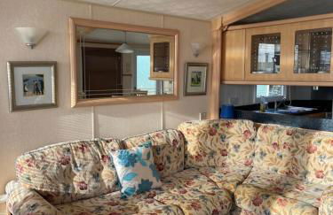 Immaculate 2-Bed Static Caravan at Monrieth - Photo 13