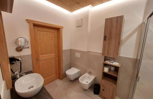 Dolomiten Home - Photo 11