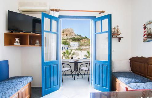 Finiki Studios - Photo 40