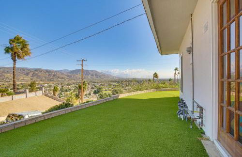 Stunning MCM Escape with Mtn Views in San Bernardino - Foto 32