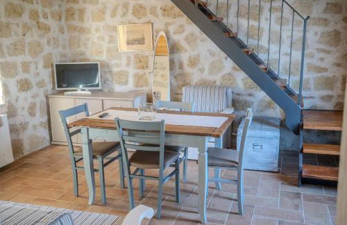 Casale nel Verde con Piscina e Vista - Foto 11