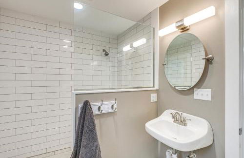 Cozy Maine Getaway Covered Deck, Walk to Beach! - Photo 15