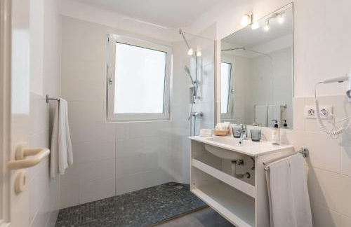 R2 Maryvent Beach Apartaments - Photo 28