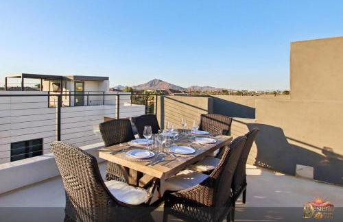 Scottsdale 3BR with Private XL Rooftop, 2Car Garage, Heated Pool & Hot Tub, EV L2, 12min to Airport - Foto 31