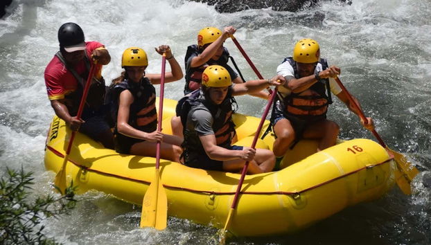 Raft down the Tenorio River