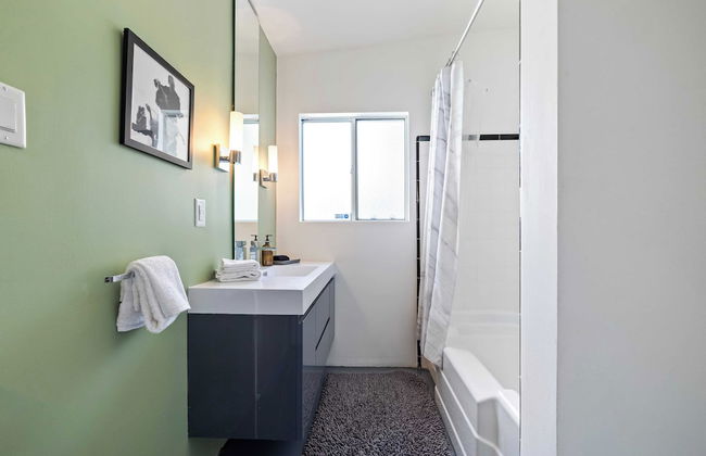 Azul Oasis by Avantstay Pool, Hot Tub, Bocce Ball Minutes From Downtown - Photo 29