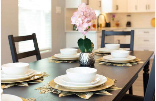 Spacious & Homey 4br/3ba W/amenities Near Downtown - Foto 12