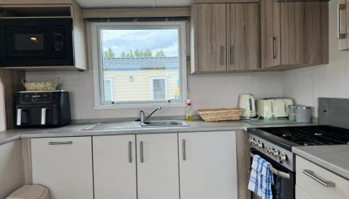 3 bedroom Caravan Manor Park Free WiFi , Linen not included , Pets stay free - Foto 2