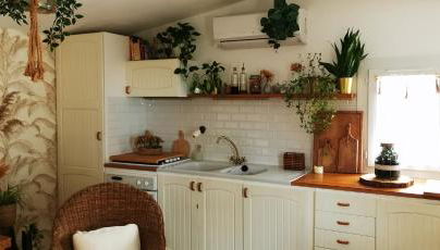 Maisonnette au calme sous les pins avec jardin , parking et piscine - Foto 2