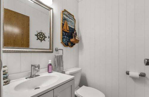 The Sweet Retreat by Simple Life Rentals - Photo 22