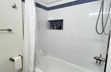 Mt Pleasant Retreat - Entire Brand New Apt in NW DC - Walk to Metro, Zoo, Adams Morgan - Parking, Dog Friendly - Foto 20