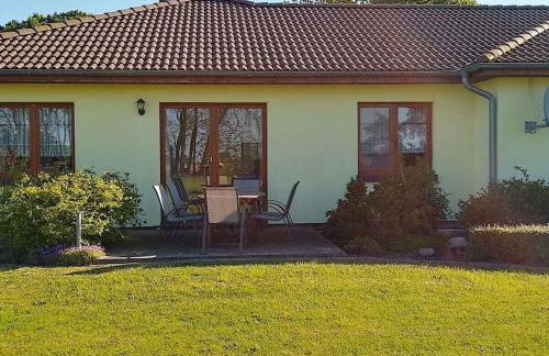 Holiday home in Schaprode with barbecue - Foto 4