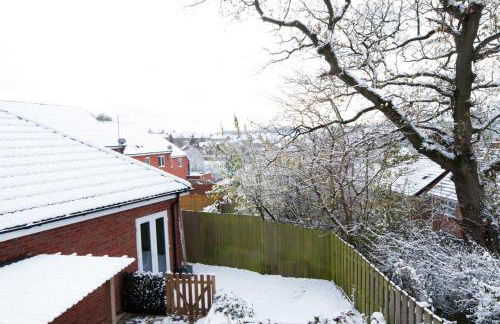 Lysander House - Modern, 4-Bed House, near Alton Towers - Foto 22