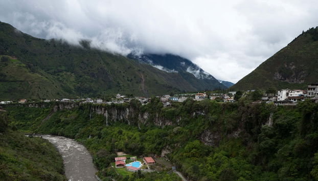 Puenting en Baños de Agua Santa