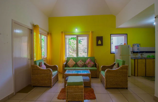 OYO 13840 Home Radiant 2BHK LPK Waterfront - Photo 2