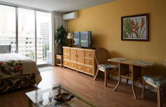 Tropical Studios at Marine Surf Waikiki - Photo 78