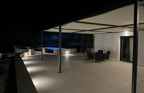 Caldera Suites "Ελιά" - Photo 46