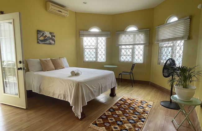 Skyline Suites Sunset Room 1 Bedroom Home by RedAwning - Foto 1