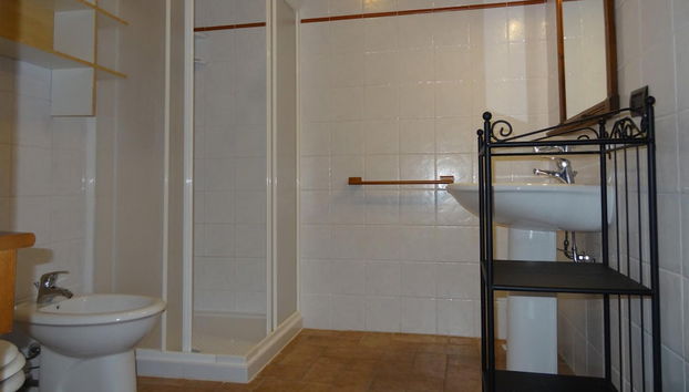 Apartment in Volterra With Panoramic Views - Foto 5, Baño