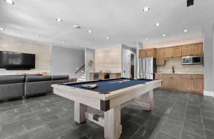 Black Bear & Blue Heron by Avantstay 2 Lakefront Homes, Sleeps 43 Pool, Dock, Theater - Foto 32