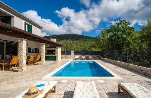 Villa Admiral Your Idyllic Retreat in rural area of Trogir hinterland - Foto 1