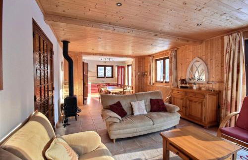 CHALET AVEC VUE DEGAGEE - SAINT JEAN D'AULPS - 8 PERSONNES - MOUILLETTES - Foto 1