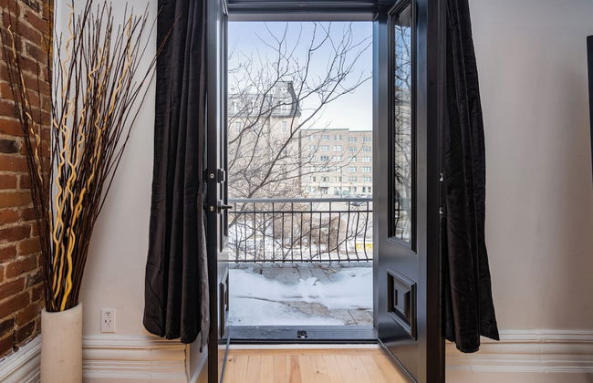 Downtown Luxe - Parking, Metro, King Bed, Sleeps 6 - Foto 37