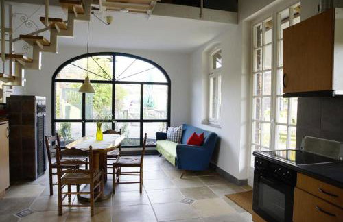 Das alte Backhaus auf dem Bio-Bauernhof - Foto 13