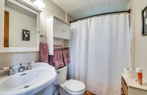 Hillside Hideaway Warm and Cozy Terrace Lakes Cabin - Foto 13