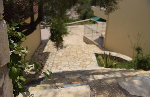 Elia Village - Photo 44