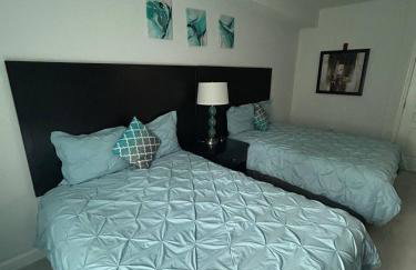 Cozy Condo near Disney World with Shuttle to parks - Foto 72