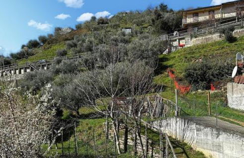 Amazing Apartment In San Vito-Cerreto - Foto 9