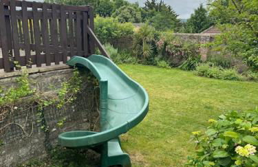 Homely 4 bed in Barnstaple - Foto 6