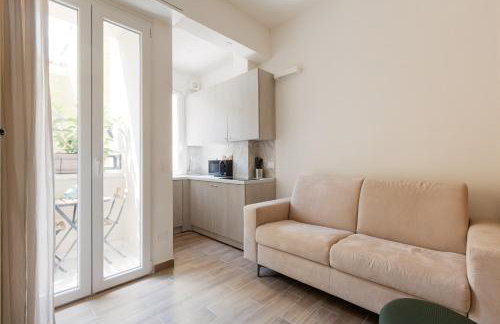 GuestHost - Forlanini M4 Modern Studio with Balcony - Foto 1