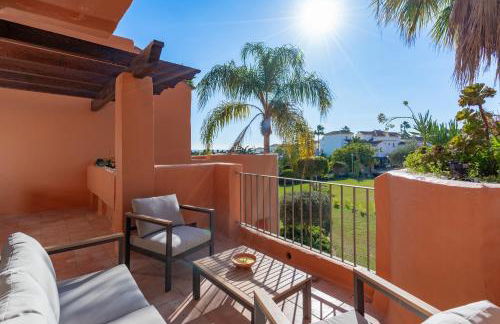 Tropical Apartment between Marbella and Estepona - Photo 3