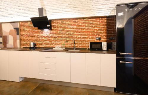 Elegante piso de dos dormitorios en el corazón de Malasaña, Madrid Temporal DFE11SI - Foto 56