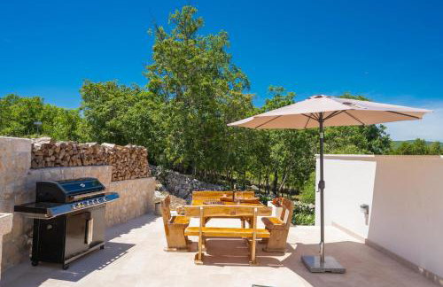 Unique Villa Pietra with heated private pool - Foto 9