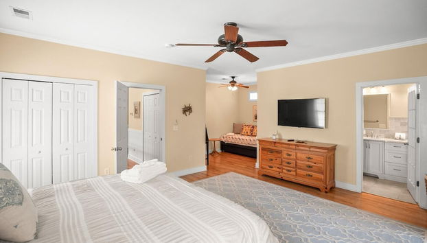 694 Bonito Rd-sandy Palms - Photo 3, Room