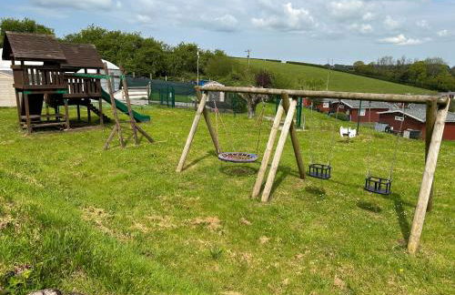 Elm Rise Place - Photo 5