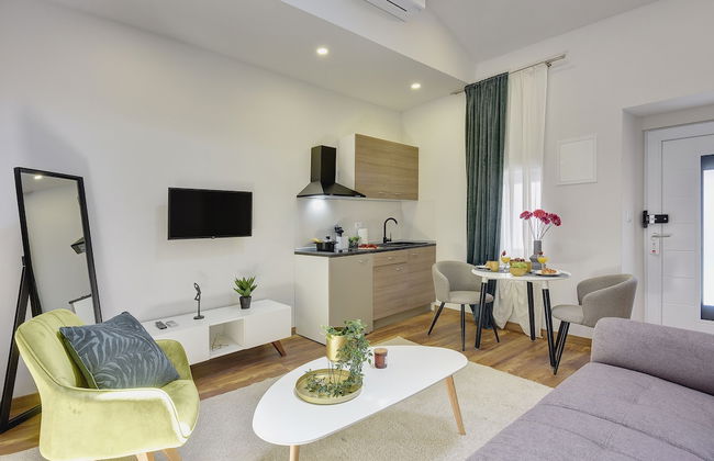 D&A Central Luxury Apartments - Photo 77