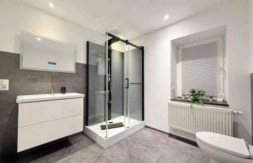 Modern 4 Zi Rooms Netflix, Wifi, Parken CasaLuna85 - Foto 2