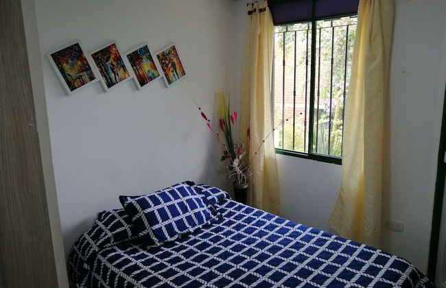 Café de Colores con balcon - Photo 10