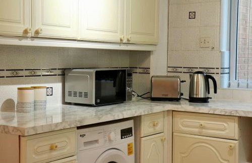 Lovely staycation with family FREE Parking & WiFi - Foto 51