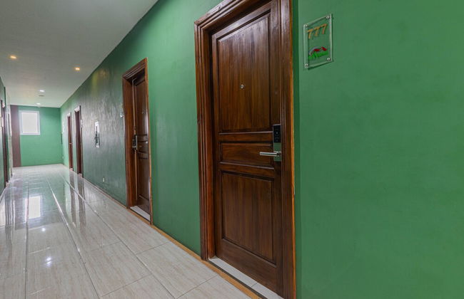 Hotel D'Madinah Inn - Gentan - Foto 25