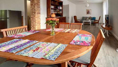 Lovely Home In Nanteuil-En-Vallée With Wifi - Foto 4