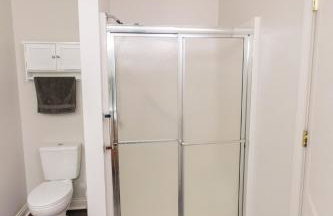 Modern Retreat Near DAY Airport & Metropark - Foto 14