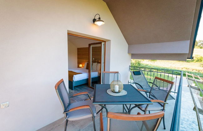 Vineyard cottage Radulja - Photo 7